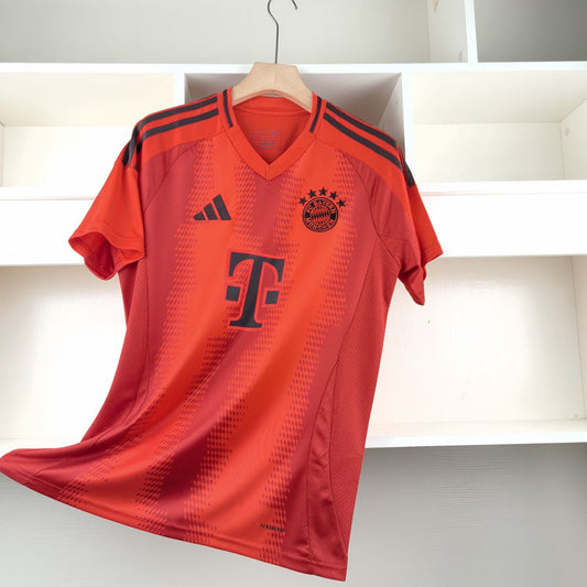 BAYERN MUNICH HOME KIT 24/25, FAN VERSION