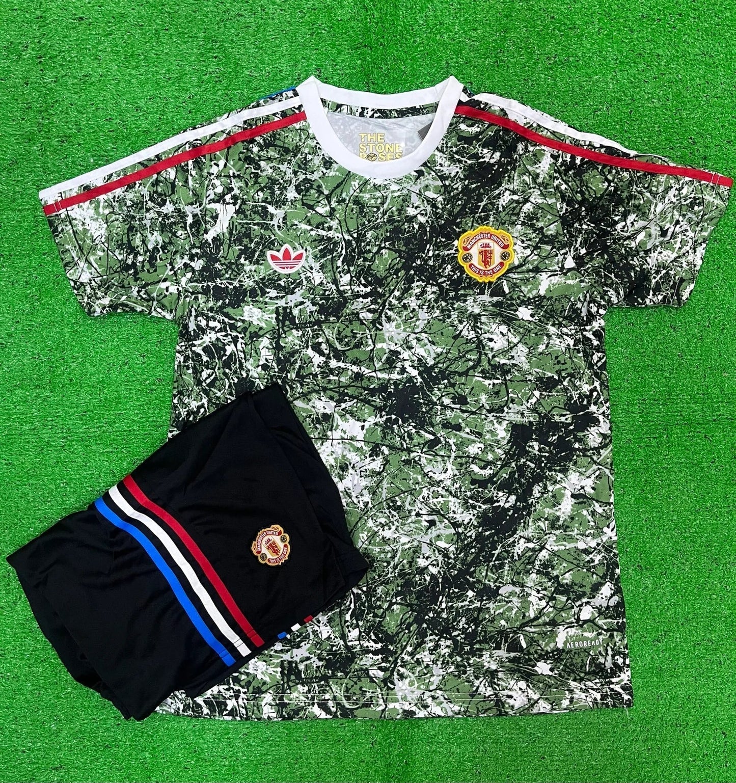 MANCHESTER UNITED STONE ROSE FULL KIT (JERSEY AND SHORTS)