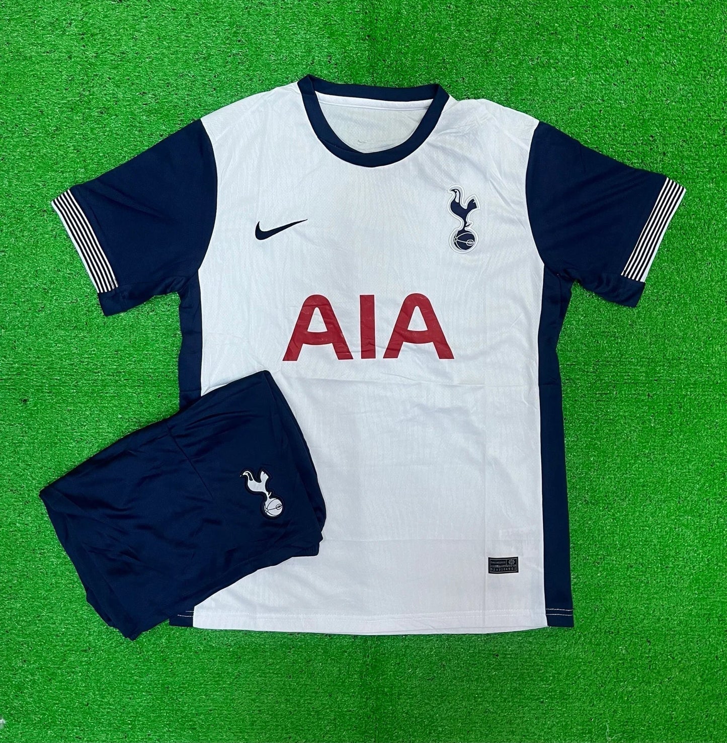 TOTTENHAM HOME FULL KIT 2024/25 (JERSEY AND SHORTS)